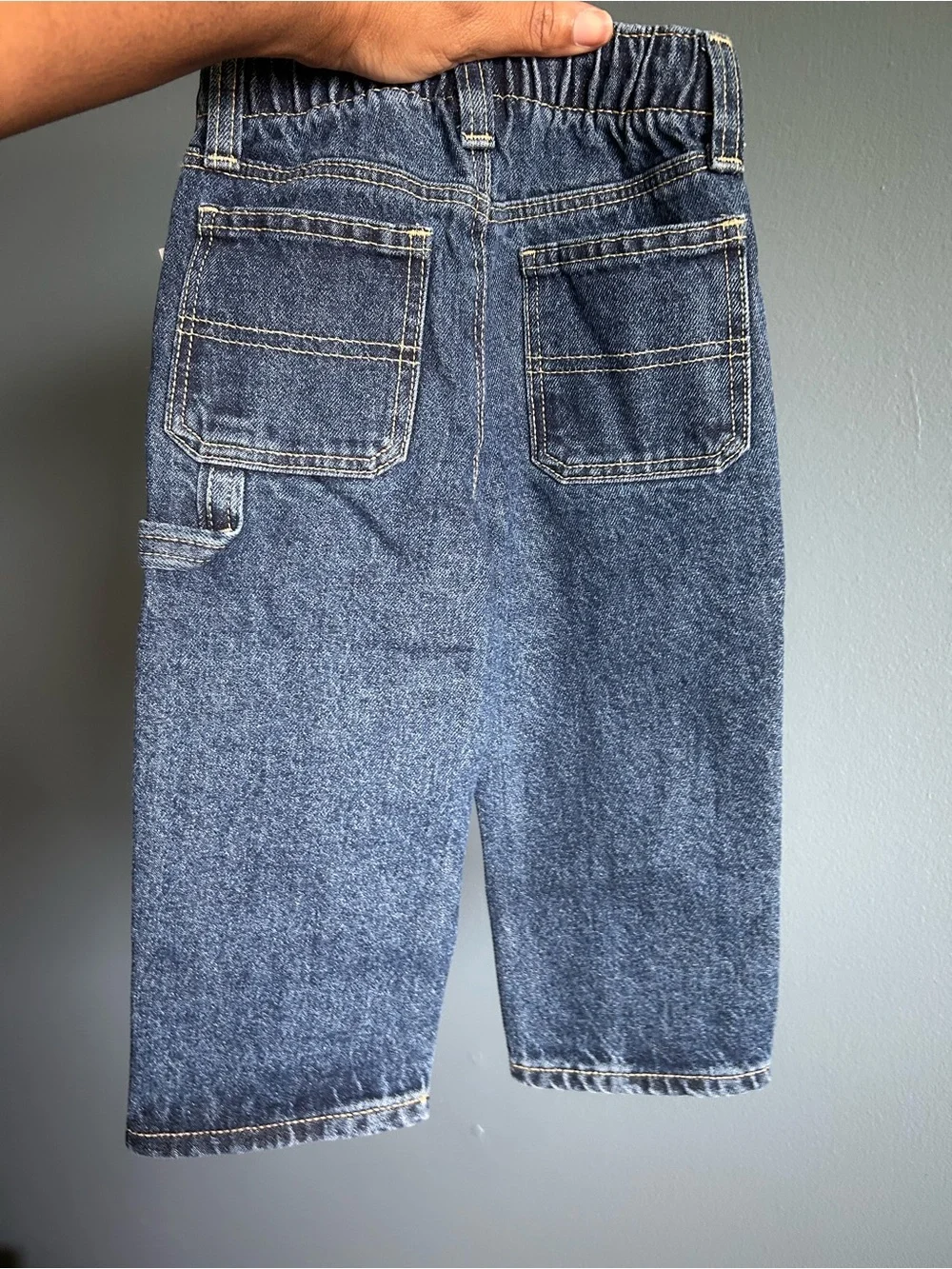 Old Navy classic dark